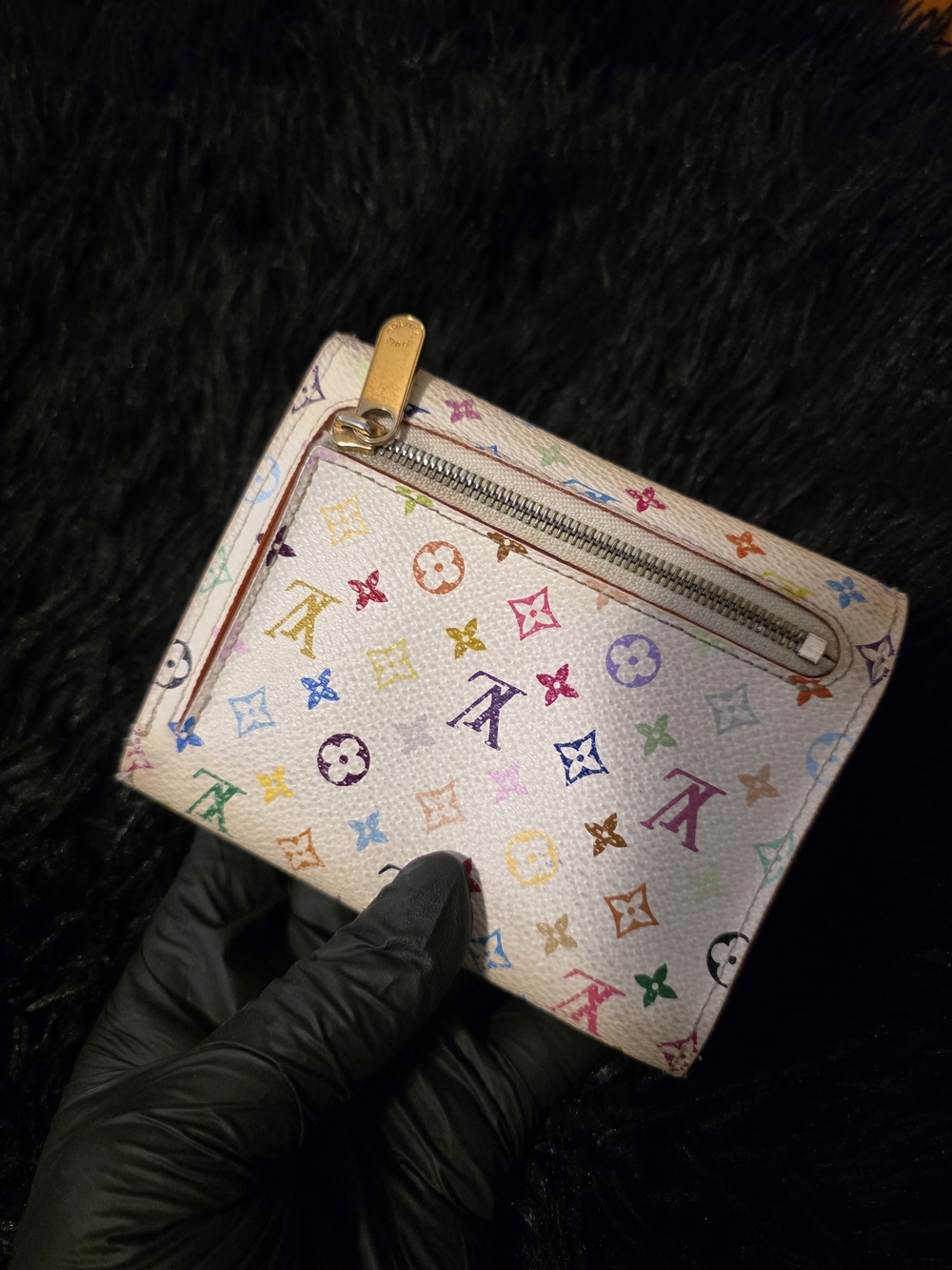 Authentic Louis Vuitton White Multicolor Monogram Wallet - Picture 16 of 16
